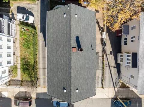 View/Area - 610 Walnut St, Fall River, MA 02720 photo 2 of 3