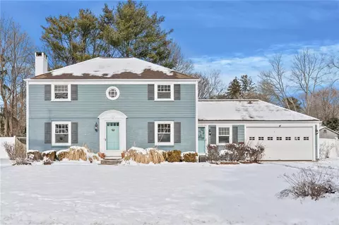 59 Ferry Ln, Barrington, RI 02806