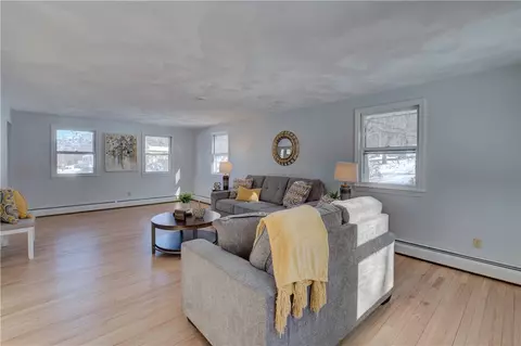 6 Contour Rd, Warwick, RI 02886 photo 10