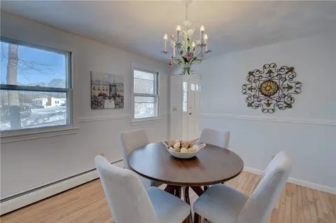 6 Contour Rd, Warwick, RI 02886 photo 6