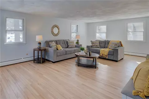 6 Contour Rd, Warwick, RI 02886 photo 7
