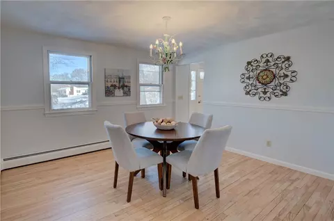 6 Contour Rd, Warwick, RI 02886 photo 5