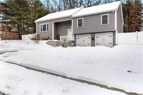 Exterior - 28 Cardinal Dr, Killingly, CT 06241 photo 4 of 11