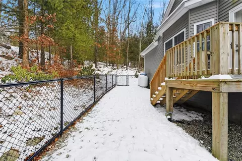 Exterior - 28 Cardinal Dr, Killingly, CT 06241 photo 5 of 11