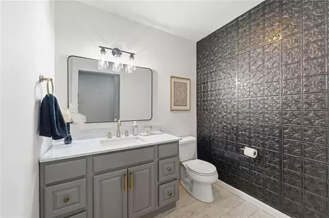 Bath - 28 Cardinal Dr, Killingly, CT 06241 photo 1 of 3