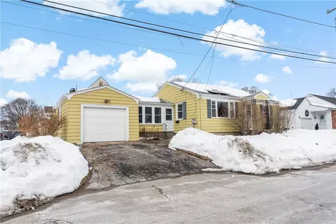 103 Harper Ave, Cranston, RI 02910