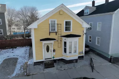 54 Joslin St, Providence, RI 02909