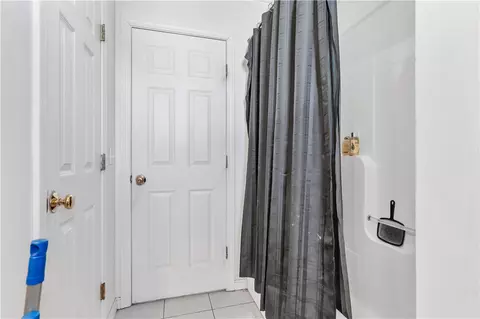 Bath - 414 Rhode Island Ave, Woonsocket, RI 02895 photo 3 of 6