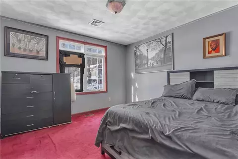 Bedroom - 414 Rhode Island Ave, Woonsocket, RI 02895 photo 4 of 6