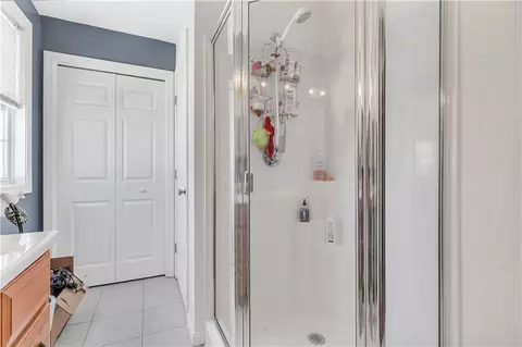 Bath - 414 Rhode Island Ave, Woonsocket, RI 02895 photo 5 of 6