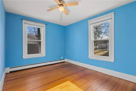 147 Warwick St, Woonsocket, RI 02895 photo 11