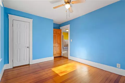 147 Warwick St, Woonsocket, RI 02895 photo 12