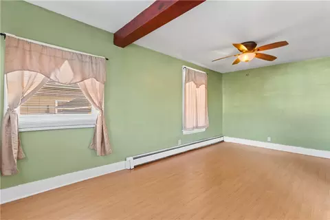147 Warwick St, Woonsocket, RI 02895 photo 6