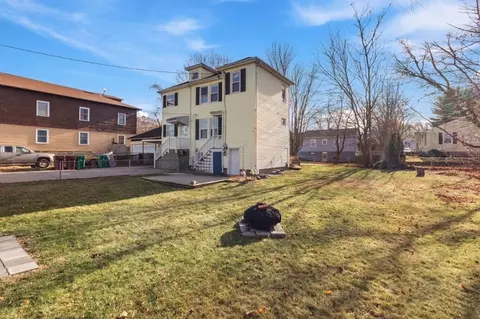 147 Warwick St, Woonsocket, RI 02895 photo 37