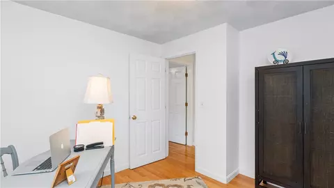 27 Great Oak Dr, Warwick, RI 02886 photo 21