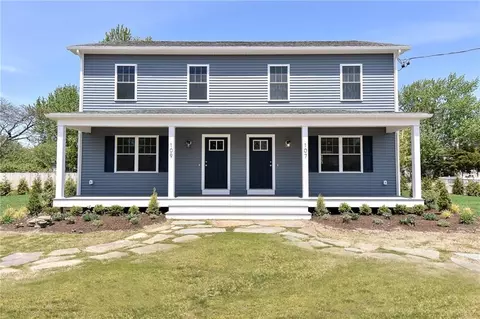 107 Coburn St, Warwick, RI 02889