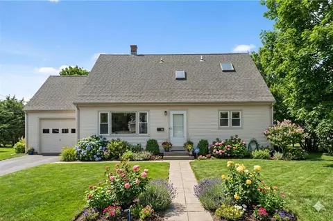 11 Odonnell Rd, Middletown, RI 02842