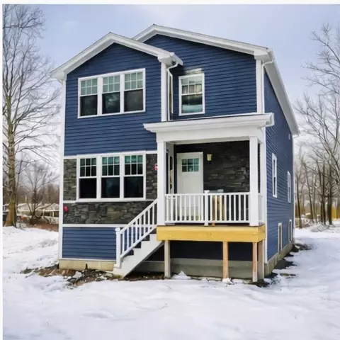 61 Leander St, Providence, RI 02909