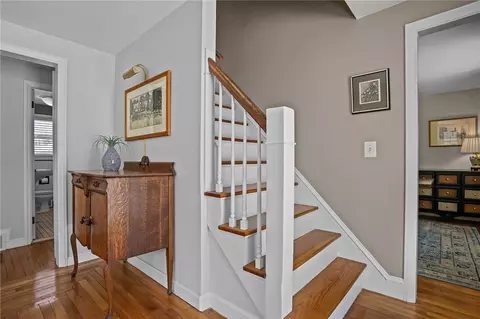 Entry Way - 44 Westbrook Rd, Warwick, RI 02886 photo 3 of 3