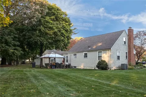 Exterior - 44 Westbrook Rd, Warwick, RI 02886 photo 8 of 15