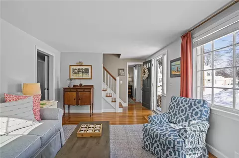 Entry Way - 44 Westbrook Rd, Warwick, RI 02886 photo 1 of 3