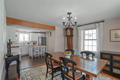 Dining - 44 Westbrook Rd, Warwick, RI 02886 photo 2 of 4