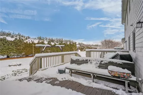 Exterior - 25 Janet Dr, Cranston, RI 02921 photo 3 of 8