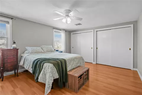 Bedroom - 25 Janet Dr, Cranston, RI 02921 photo 1 of 8