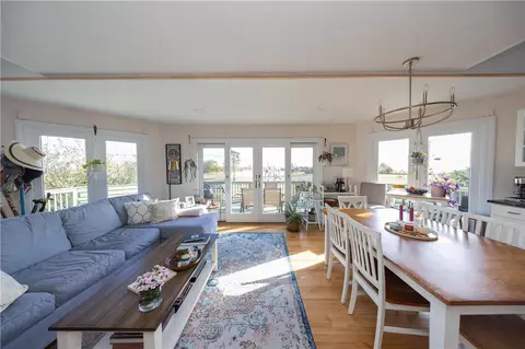 Other - 7 Elgin St, Warwick, RI 02889 photo 5 of 15