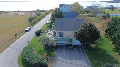 View/Area - 7 Elgin St, Warwick, RI 02889 photo 2 of 3