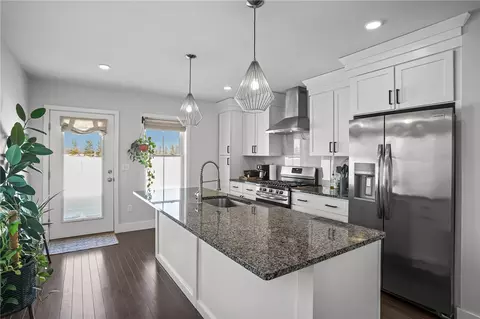 Kitchen - 165 Graystone St, Warwick, RI 02886 photo 4 of 6