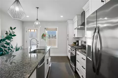 Kitchen - 165 Graystone St, Warwick, RI 02886 photo 3 of 6
