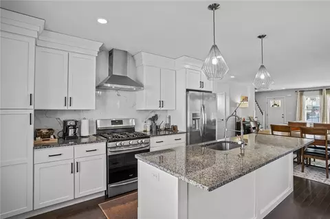 Kitchen - 165 Graystone St, Warwick, RI 02886 photo 1 of 6