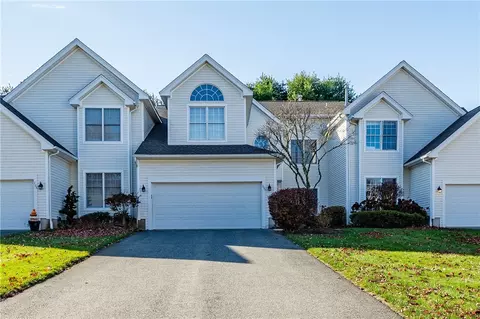 295 Sanctuary Dr, East Greenwich, RI 02818