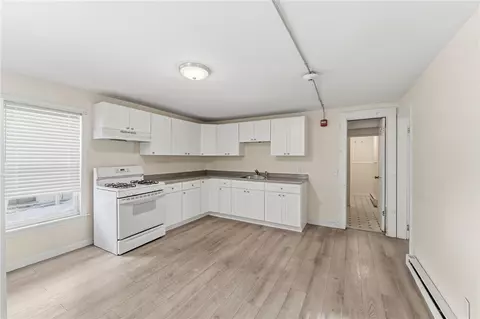 271 Elm St, Woonsocket, RI 02895 photo 3