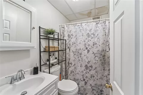 271 Elm St, Woonsocket, RI 02895 photo 12