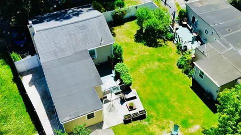 283 Palmer Ave, Warwick, RI 02889