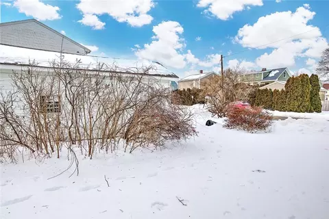 33 Mason St, Warren, RI 02885 photo 7