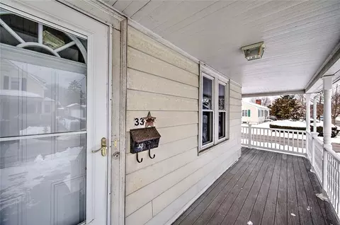 33 Mason St, Warren, RI 02885 photo 9