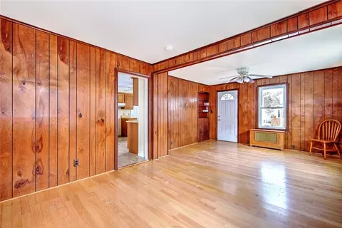 33 Mason St, Warren, RI 02885 photo 11