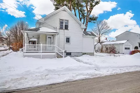 33 Mason St, Warren, RI 02885 photo 2