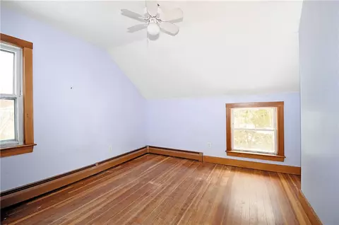 Bedroom - 29 Forest Rd, Bristol, RI 02809 photo 4 of 6