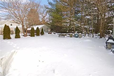 Exterior - 29 Forest Rd, Bristol, RI 02809 photo 4 of 5