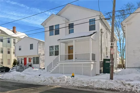 29 Stansbury St, Providence, RI 02908