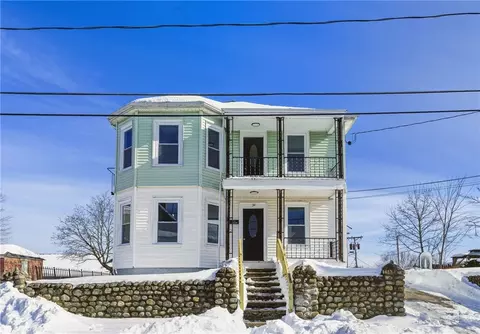 Exterior - 34 Heroux Ave, Woonsocket, RI 02895 photo 2 of 6