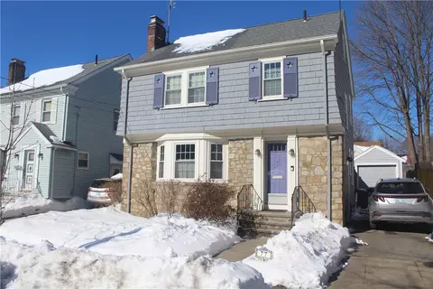 77 Payton St, Providence, RI 02905