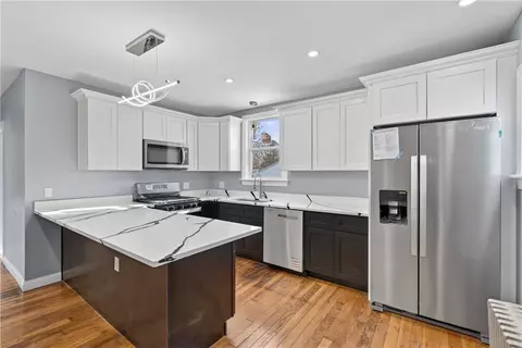 Kitchen - 211 Pinnery Ave, Warwick, RI 02886 photo 1 of 5