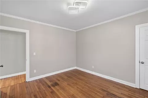 Bedroom - 211 Pinnery Ave, Warwick, RI 02886 photo 5 of 8
