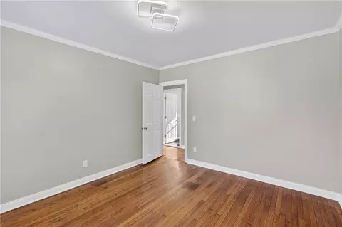 Bedroom - 211 Pinnery Ave, Warwick, RI 02886 photo 3 of 8