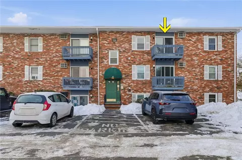 200 Manville Hill Unit 41 Bldg B Rd #41, Cumberland, RI 02864